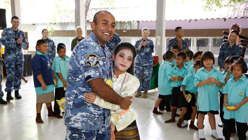 Photo Essay: Exercise Thai Boomerang