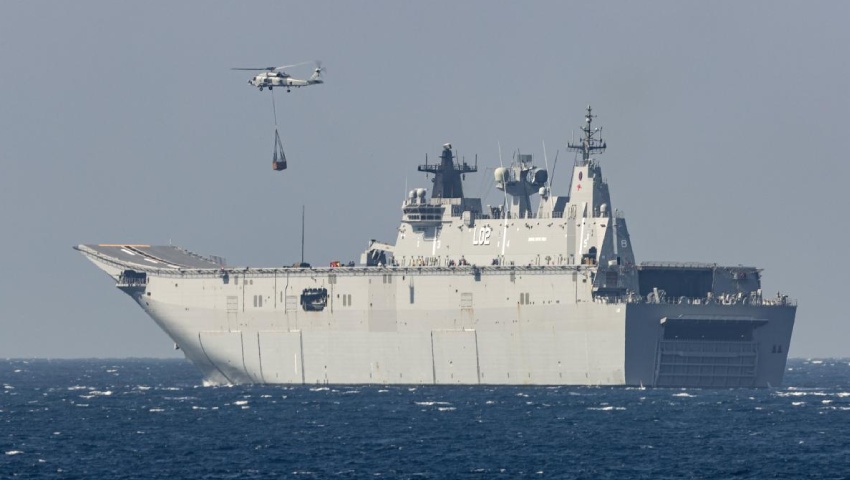 HMAS-Anzac-embarked__MH-60R_Seahawk_dc.jpg