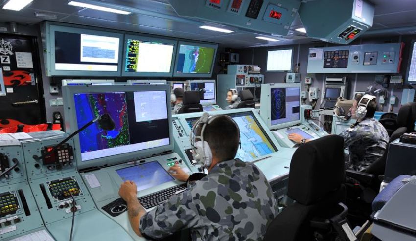 HMAS-Perth-ASMD-Operations-Room.jpg
