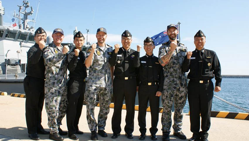 HMAS_Diamantina_Korea.jpg
