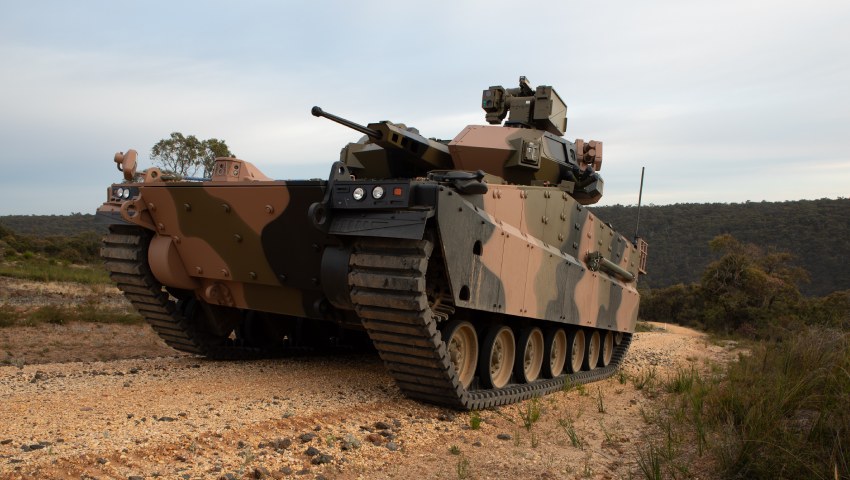 Hanwha Defense Australia, Elphinstone sign teaming agreement for Redback hull production