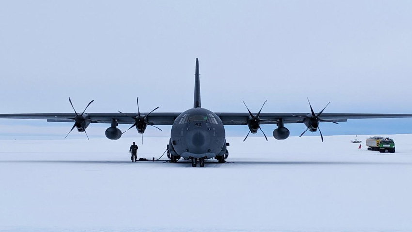 Hercules on ice: RAAF C-130J flight to Antarctica