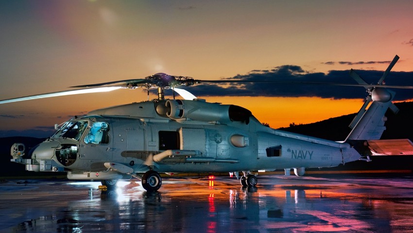 MH-60R_Sikosky_Seahawk_dc.jpg