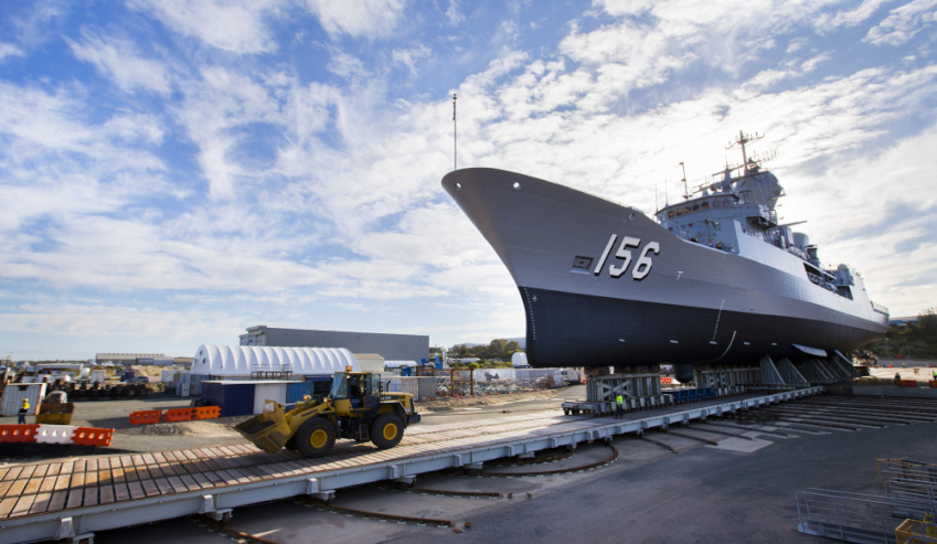 Henderson-dockyard-HMAS-Toowoomba.jpg