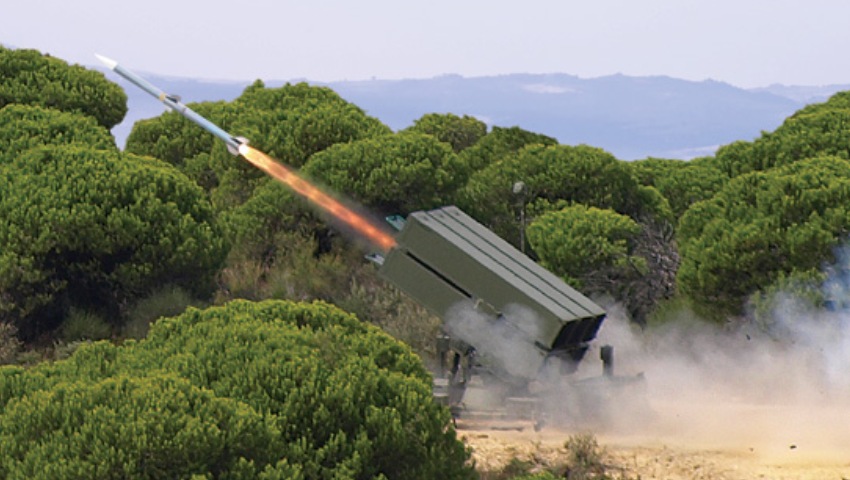 How should Australia advance sovereign guided missile capability?