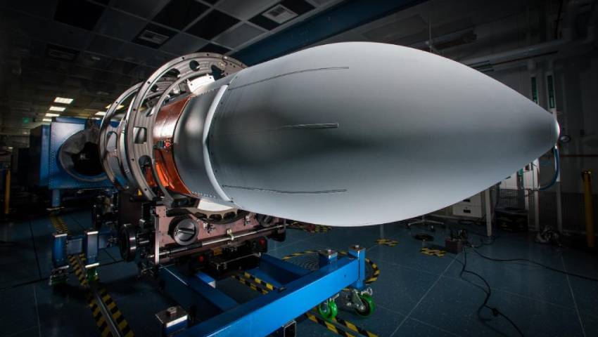 Raytheon delivers first Next-Generation Jammer Mid-Band pod to US Navy