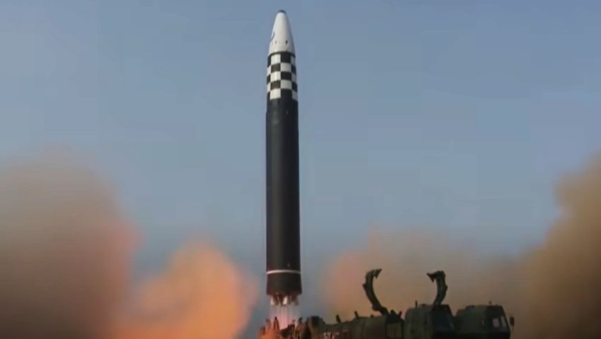 North_Korea_ICBM_launch_dc.jpg
