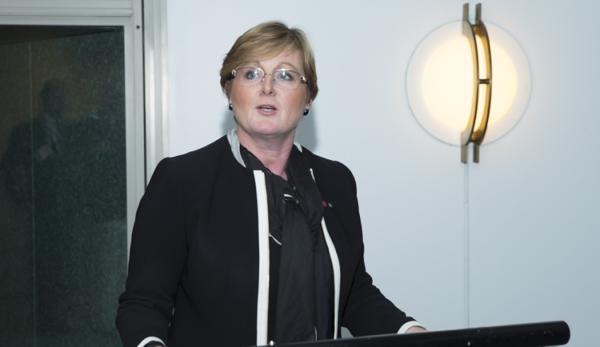 Senator Linda Reynolds CSC