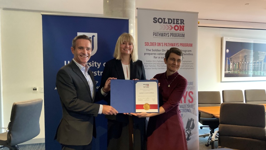 UniSA signs Soldier On Pledge