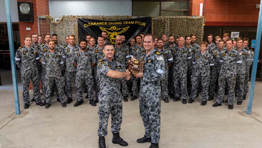 Clearance divers awarded Rushcutters Shield