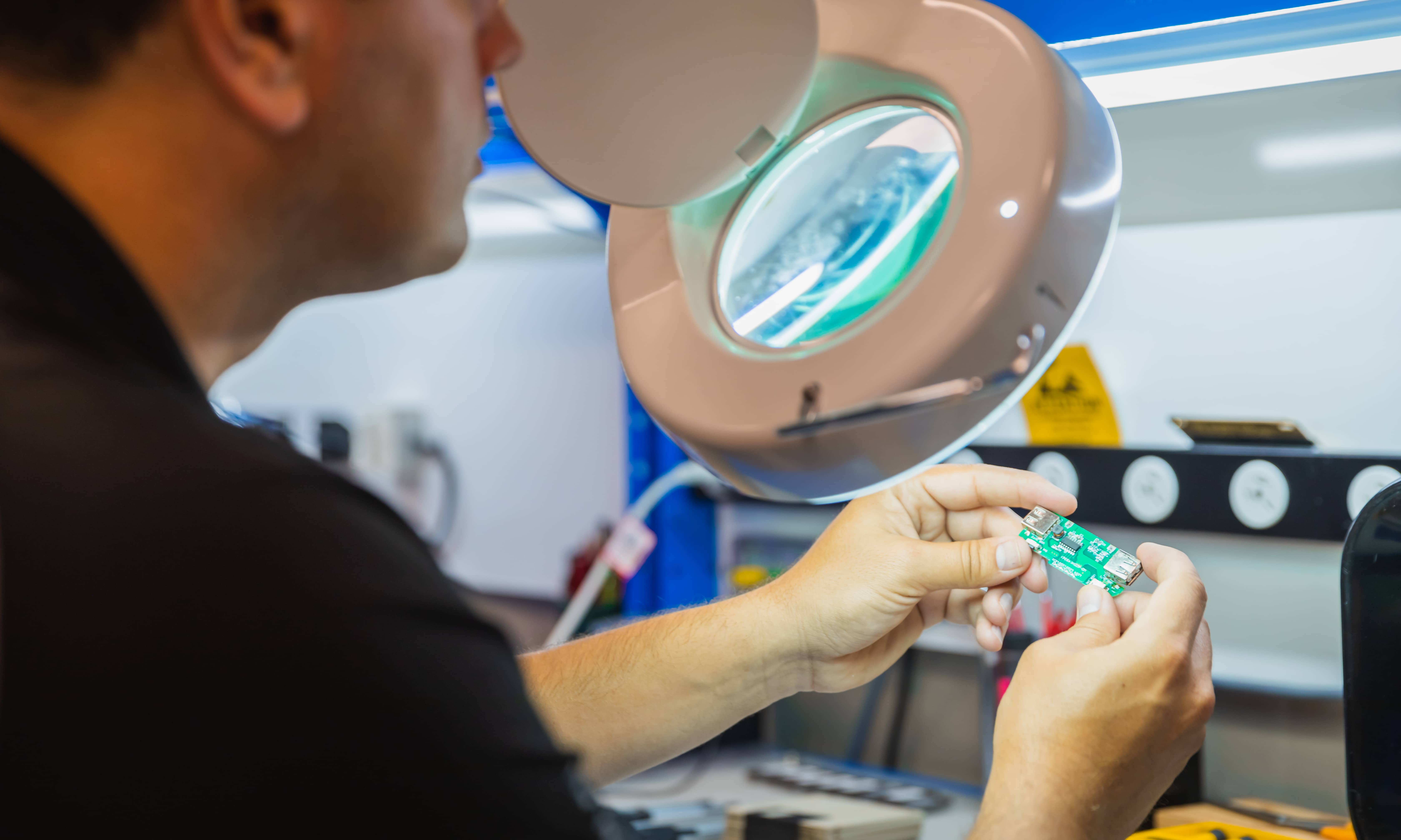 Saab Australia launches new training program for combat systems engineering