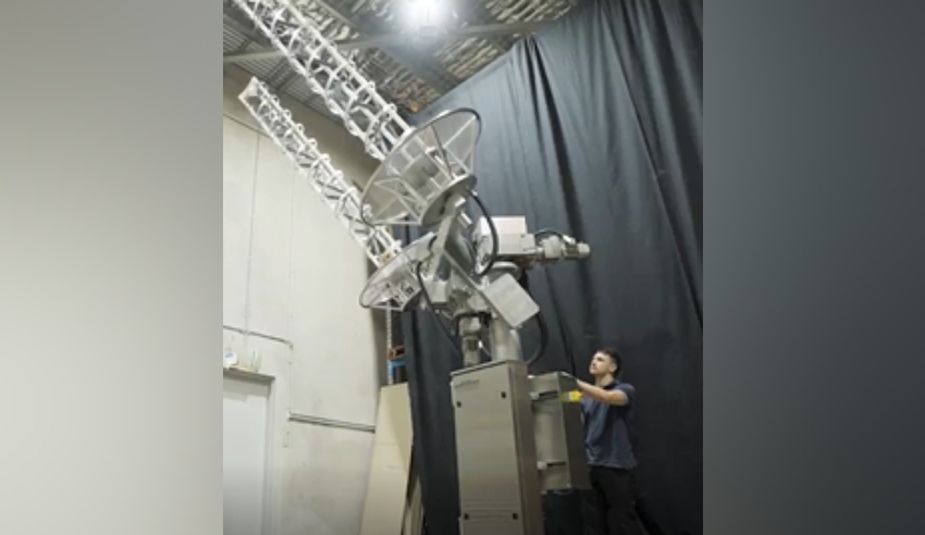 UHF SATCOM system dc