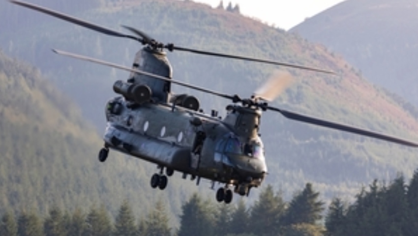 UK_Chinook_helicopter_dc.jpg