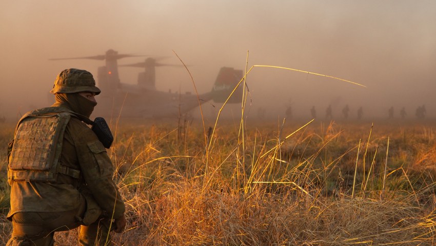 US Marines depart Darwin dc