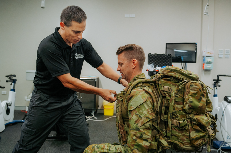 australian army backpack