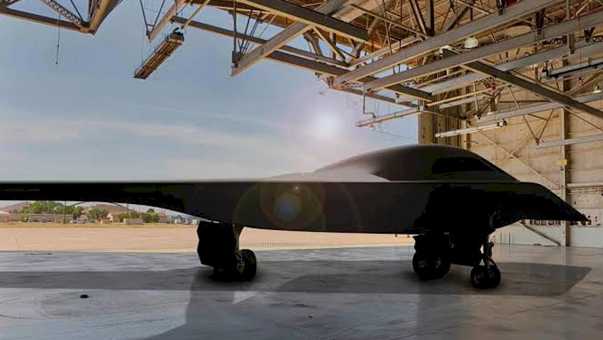 US Air Force and Northrop Grumman reveal the B-21 Raider bomber